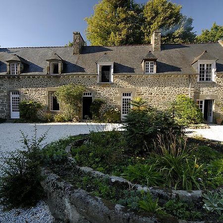 La Grande Sauvagere Bed and Breakfast Saint-Pierre-de-Plesguen Exteriör bild